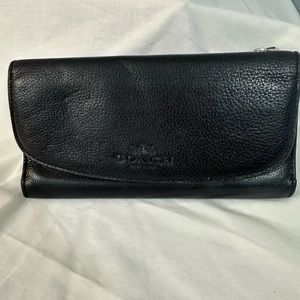 Black Coach Women’s Billfold Gently Used Soft Leather